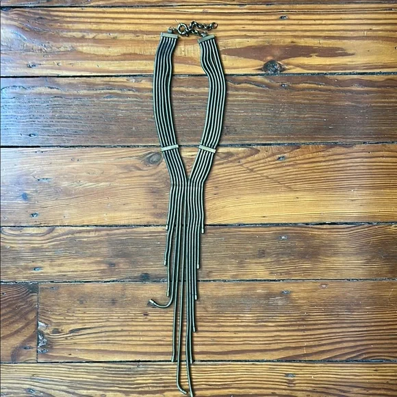 Vintage Auden Gold Tone Layered Necklace - Picture 6 of 12